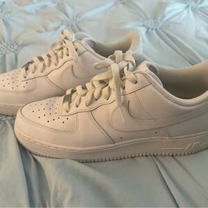 Men’s Nike Air Force 1 White Sneakers